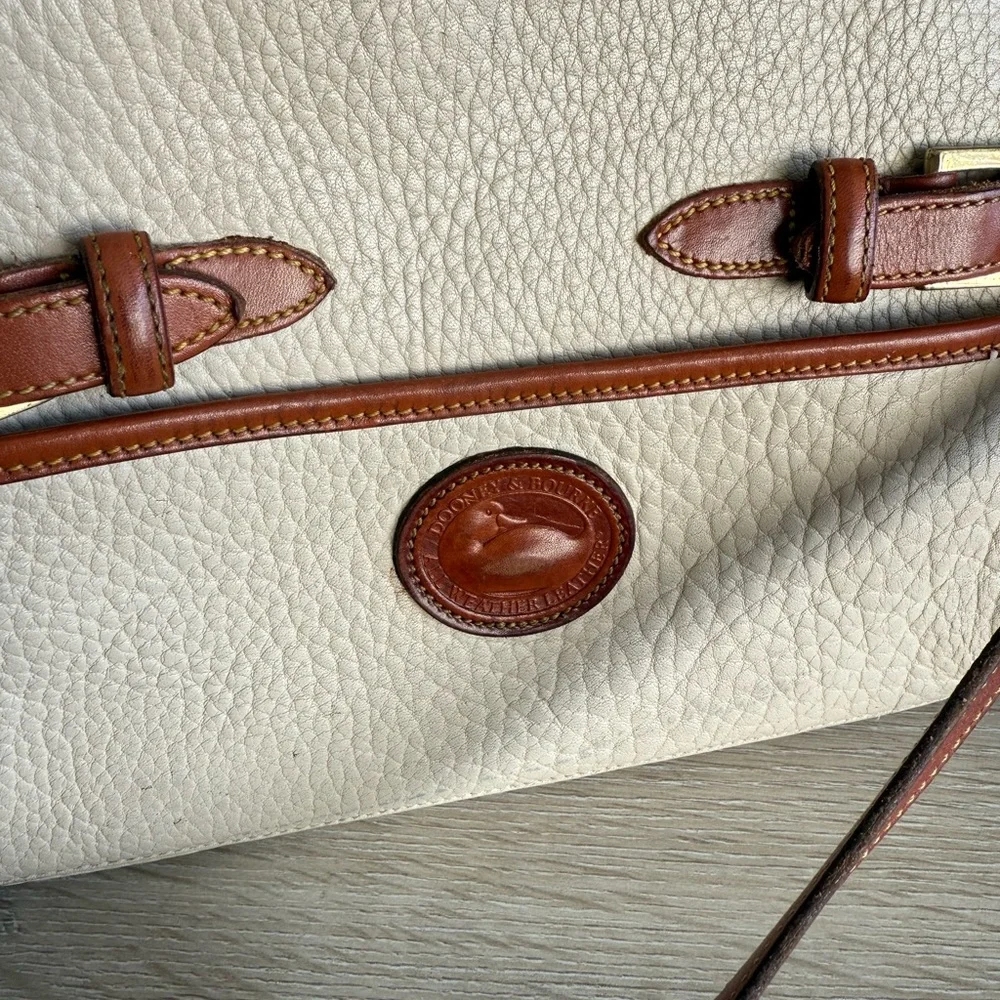 Dooney & Bourke Vintage Handbag - Picture 2 of 6